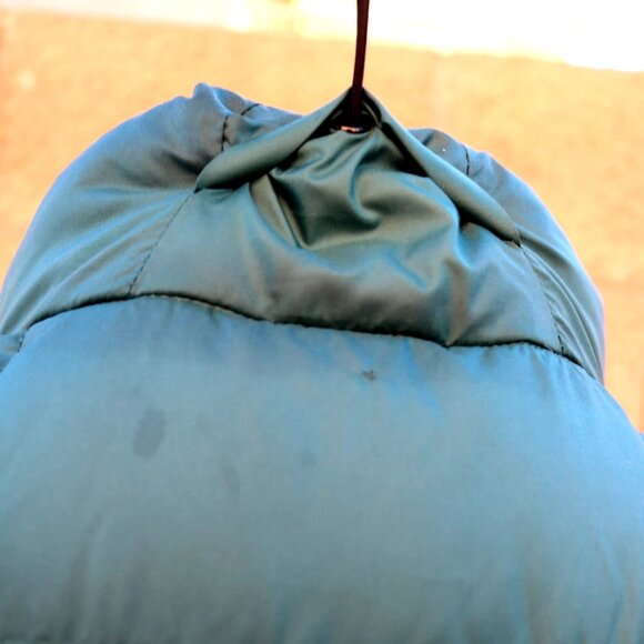 Lululemon Live in Practice Down Vest Green - Picture 10 of 15